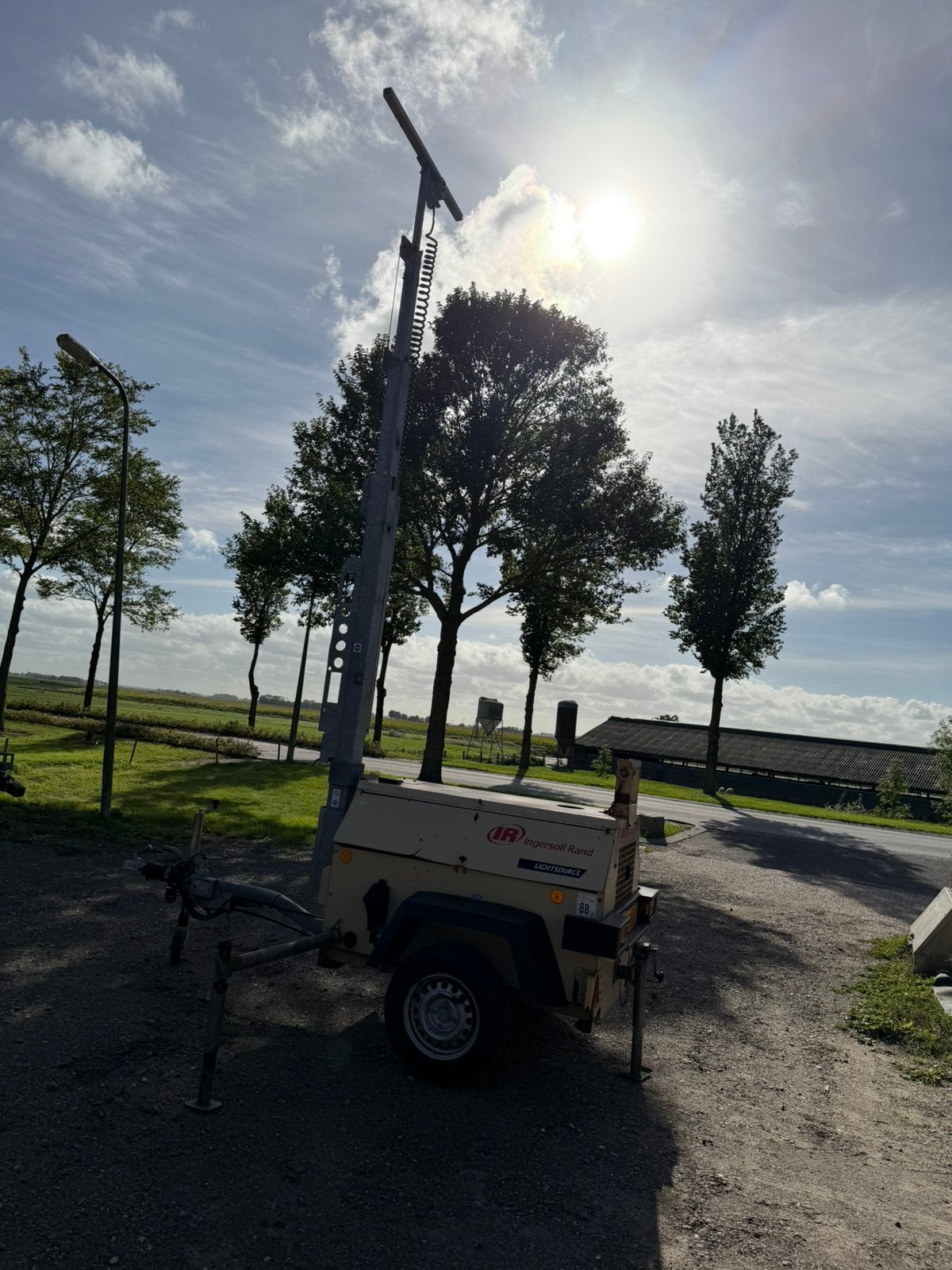 9 Meter lichtmast / Mobiele licht mast. kokermast, Ophalen, Gebruikt