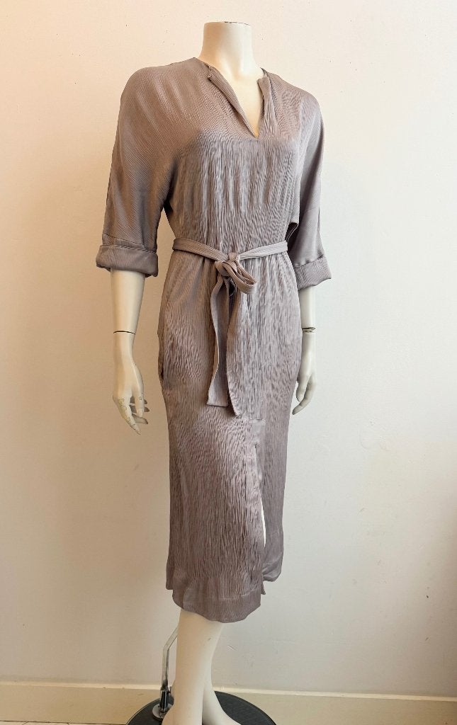 Cos jurk 36 lichtgrijs zilver, Kleding | Dames, Jurken, Ophalen of Verzenden, Zo goed als nieuw, Maat 36 (S), Grijs