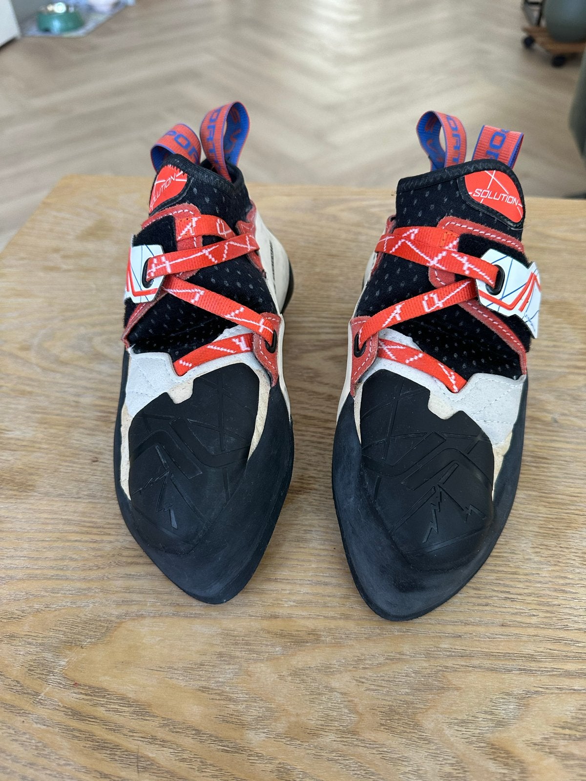 La Sportiva Solution Vrouwen Klimschoenen Maat 38.5, Ophalen of Verzenden, Zo goed als nieuw, Klimsportschoenen