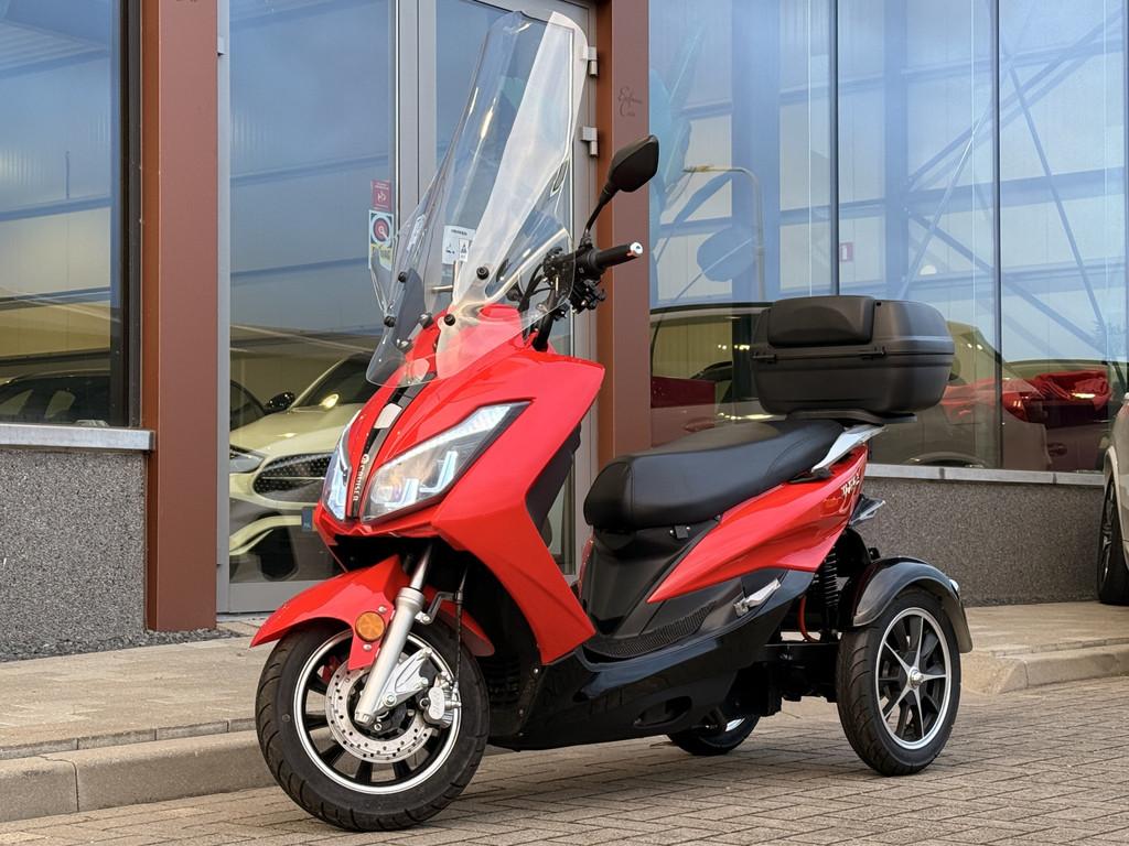 Maximus Bromscooter MX3 | 25 KM\H | Extra Accu | GPS | Alarm, Gebruikt, Dahab Auto's, Cookweg 21
4462HE  GOES, NL, 3 versnellingen