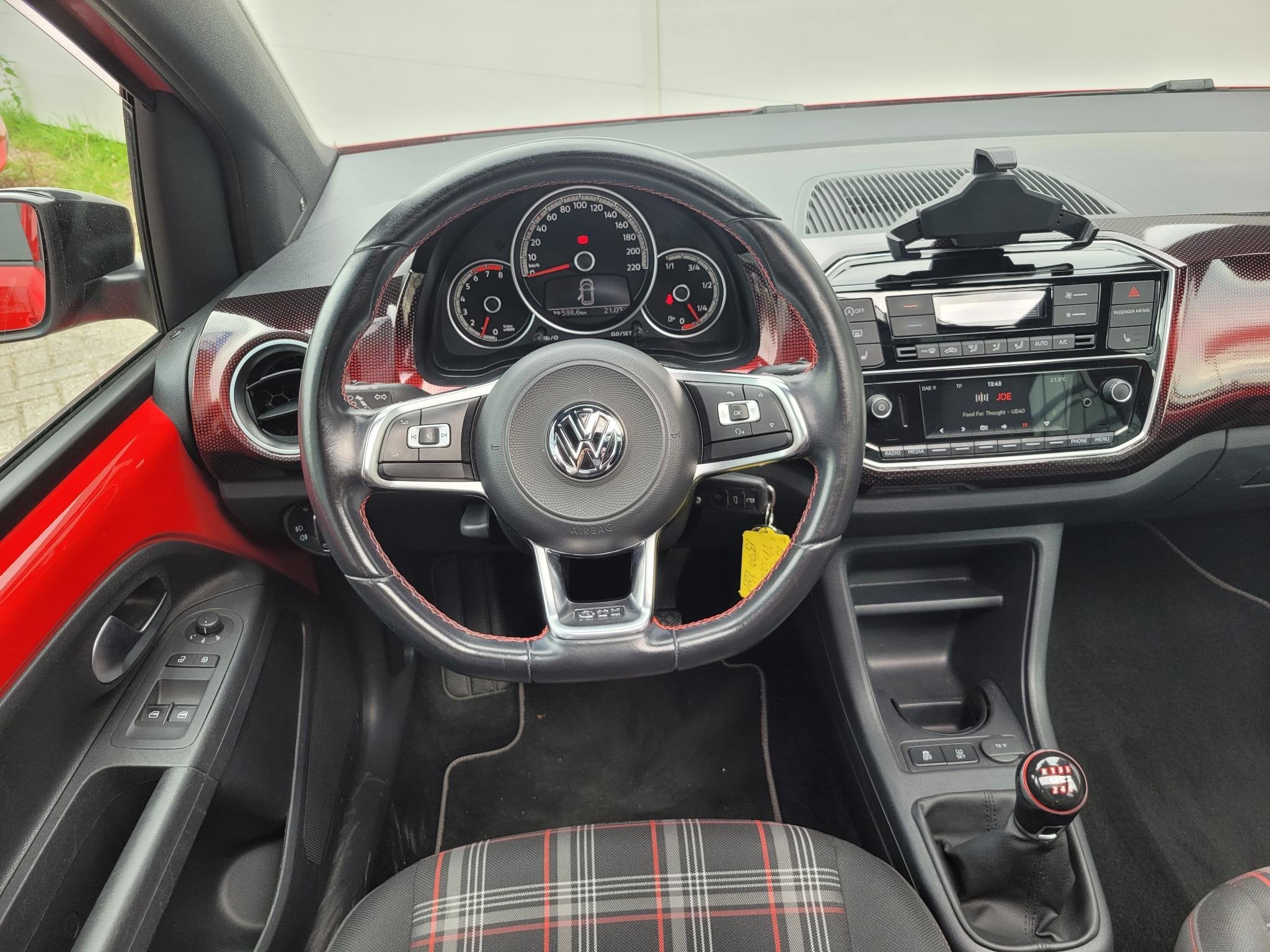 Volkswagen Up! 1.0 TSI GTI | NL Auto | Historie | Schuif/Kan, 970 kg, Stof, Met garantie (alle), 4 stoelen