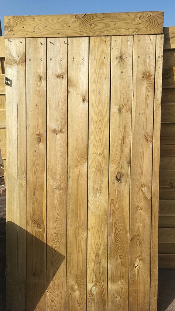 Stevige houten schuifdeur voor binnen of buiten, Ophalen, Gebruikt