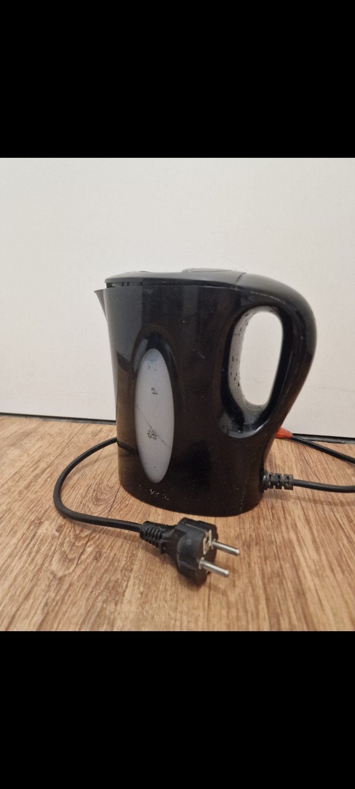 Compacte zwarte waterkoker - Ideaal voor reizen, 1 tot 2 liter, Ophalen of Verzenden, Gebruikt
