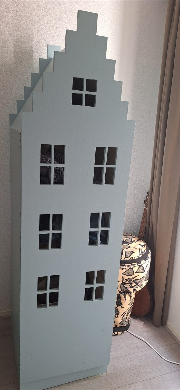 Unieke houten kast, Ophalen of Verzenden, Zo goed als nieuw, Overige typen