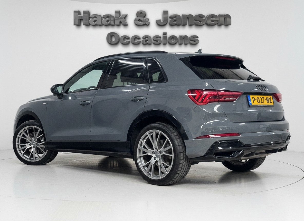 Audi Q3 35 TFSI Pro Line S Panoramadak Bang & Olufsen Stoelv, 4 cilinders, 150 pk, Bedrijf, 1470 kg
