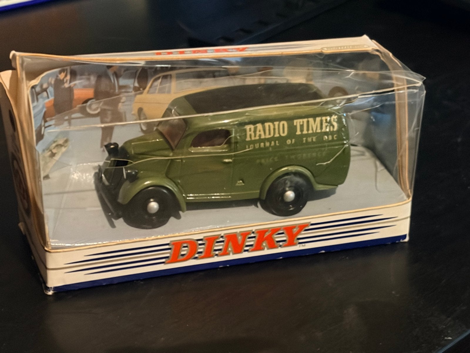 Dinky Toys 1950 Ford E83W 10 CWT Van 'Radio Times', Ophalen of Verzenden, Zo goed als nieuw
