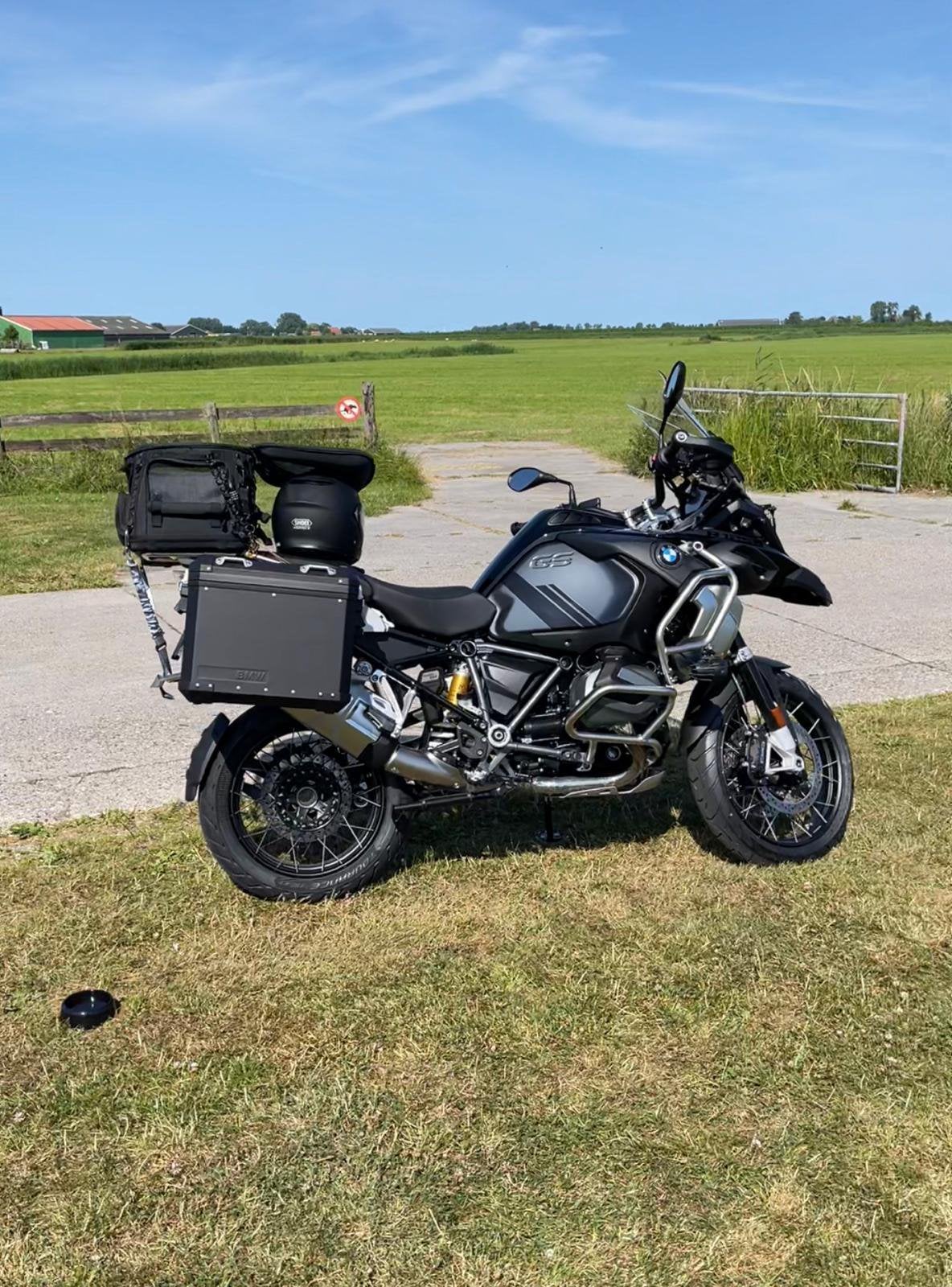 BMW 1250 GS Adventure, Triple Black 2021, 2 cilinders, 1254 cc, Motorrijbewijs A, Meer dan 35 kW