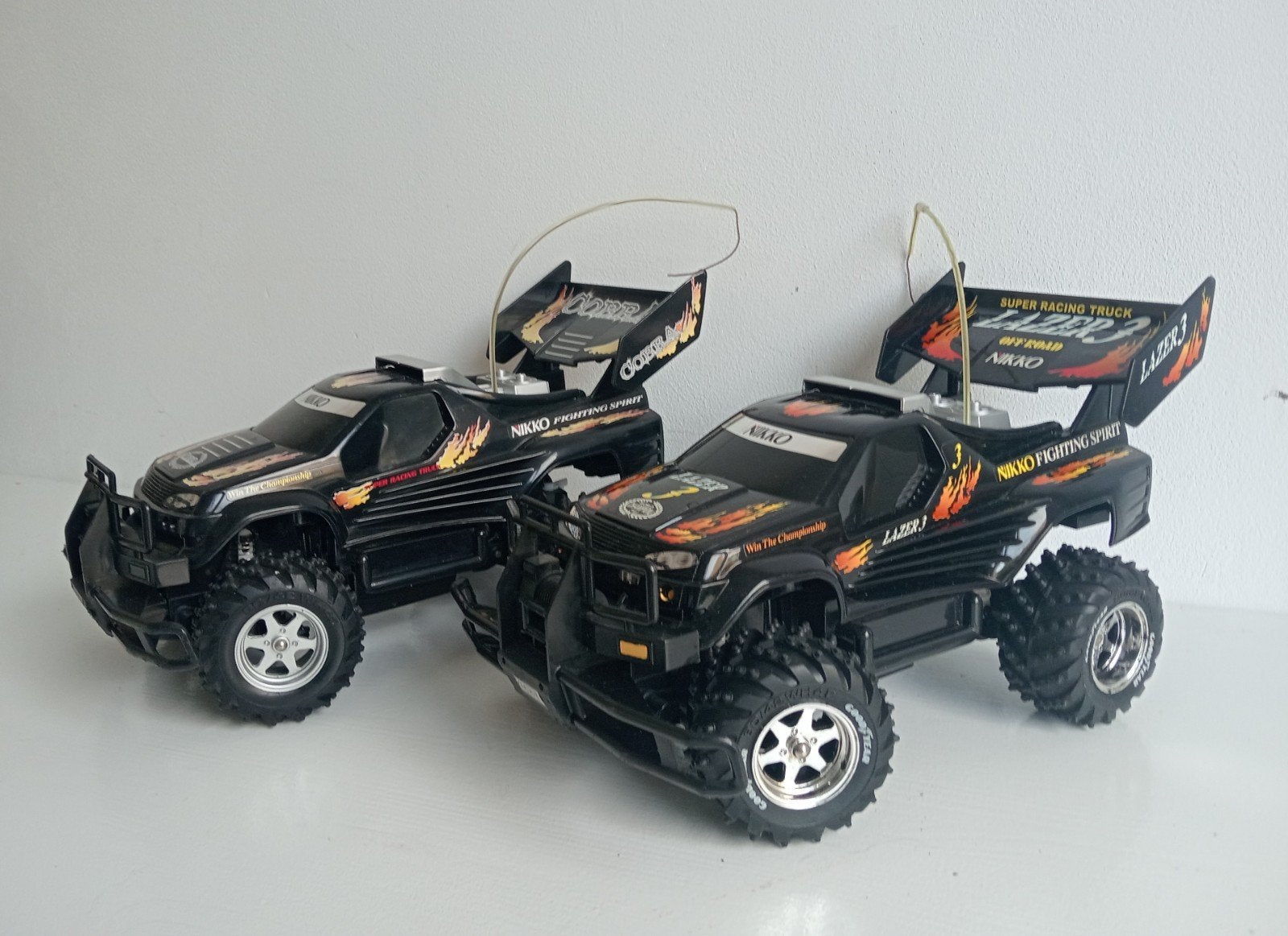 Unieke vintage RC Nikko Cobra + Lazer 3 set, Hobby en Vrije tijd, Ophalen of Verzenden, Zo goed als nieuw, Overige merken