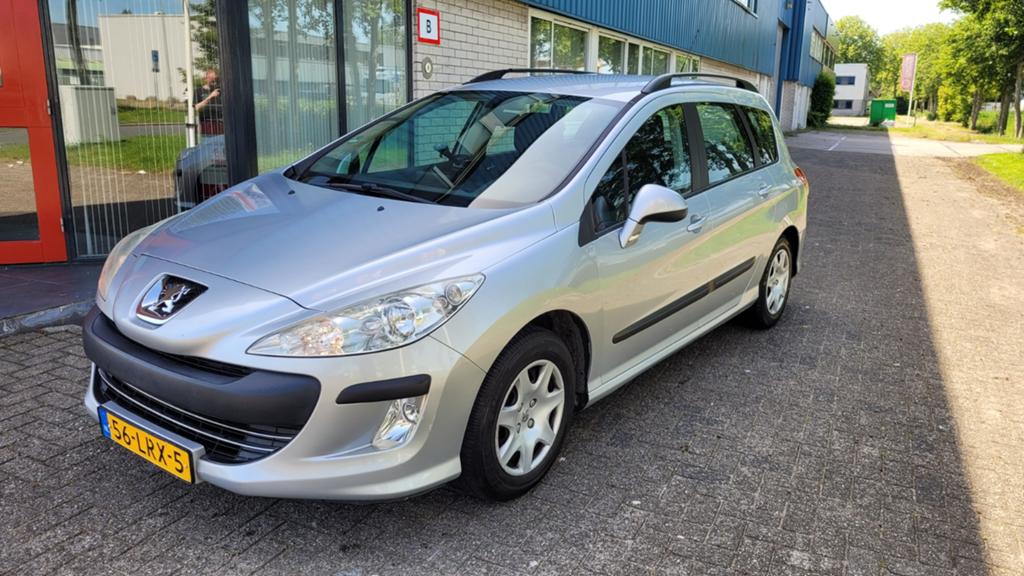Peugeot 308 1.6 VTI 16V SW 5P 2010 met 1 jaar apk /navi/ nap, Auto's, Peugeot, Voorwielaandrijving, 1550 kg, Zwart, 4 cilinders