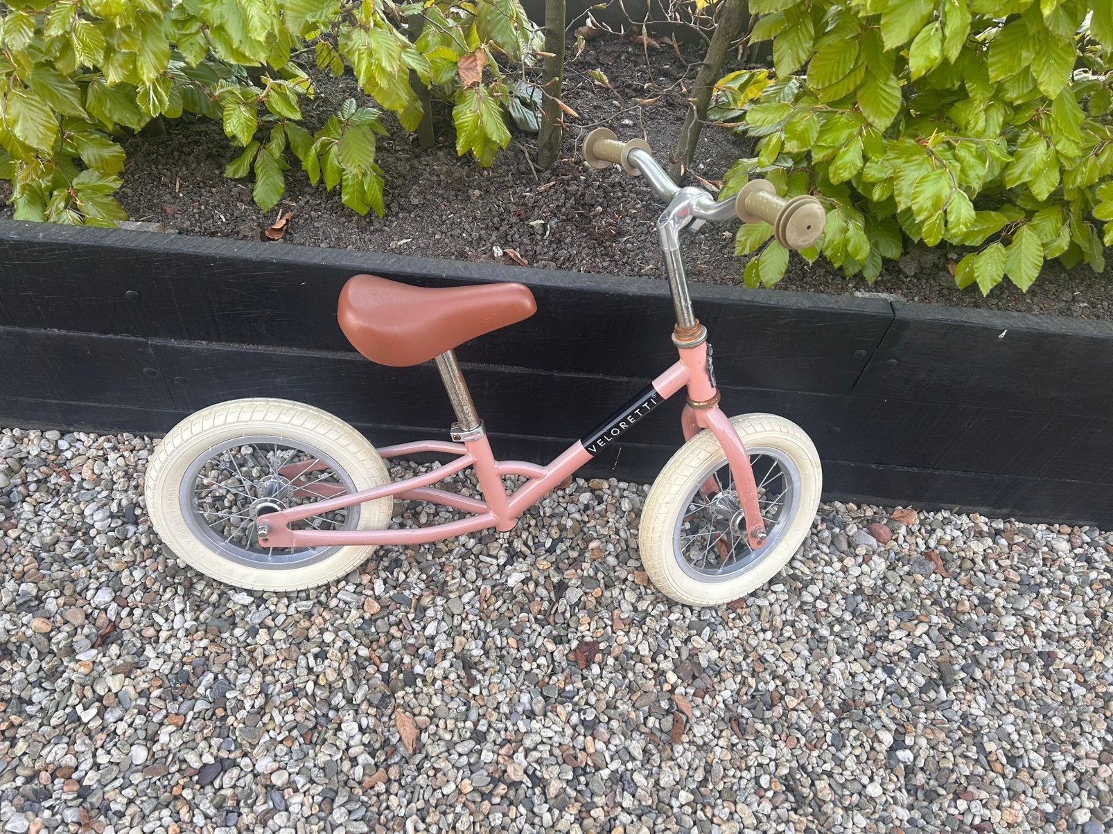 Veloretti loopfiets fiets roze, Ophalen, Zo goed als nieuw, Minder dan 16 inch