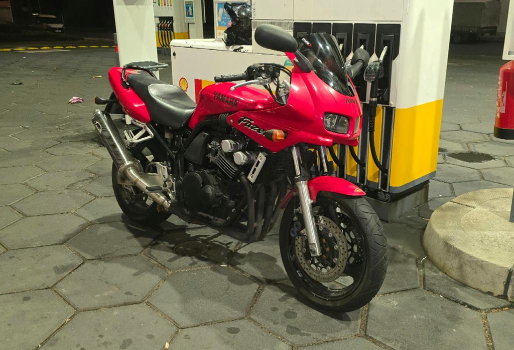 Yamaha FZS 600 fazer *LAGE KM-STAND*, Motoren, Ophalen, Gebruikt