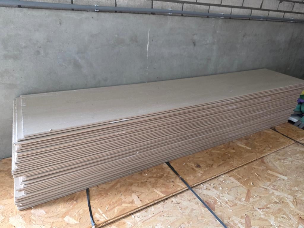 37x stucplaat 40x200, Ophalen, Zo goed als nieuw, Overige materialen, Minder dan 20 mm