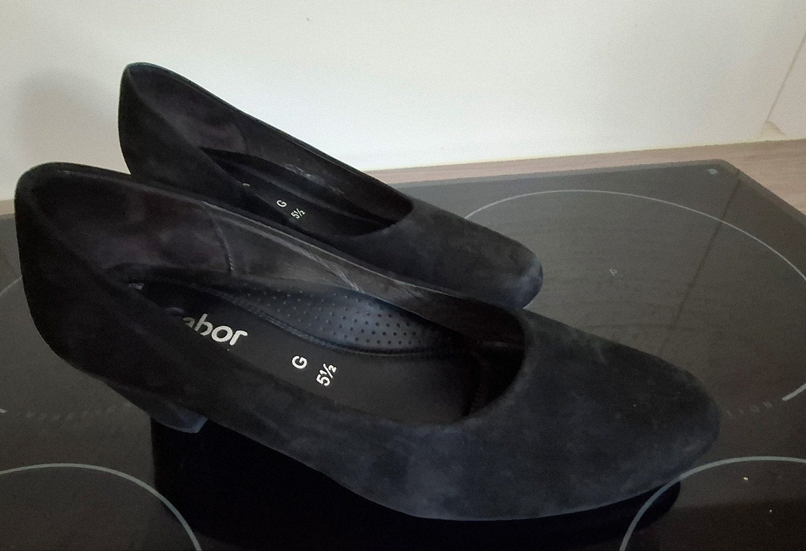 Gabor easy walking comfort zwarte suède pumps - elegant, Kleding | Dames, Pumps, Zwart, Gabor, Ophalen of Verzenden