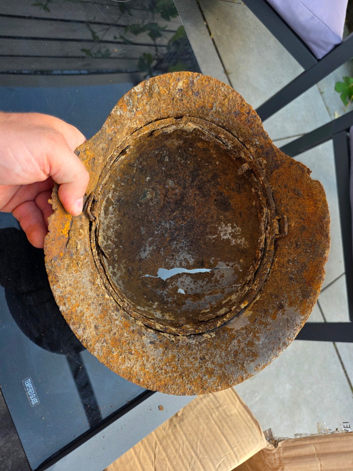 Duitse Helm WW2 Militaria Battle Damage, Ophalen of Verzenden, Duitsland, Helm of Baret