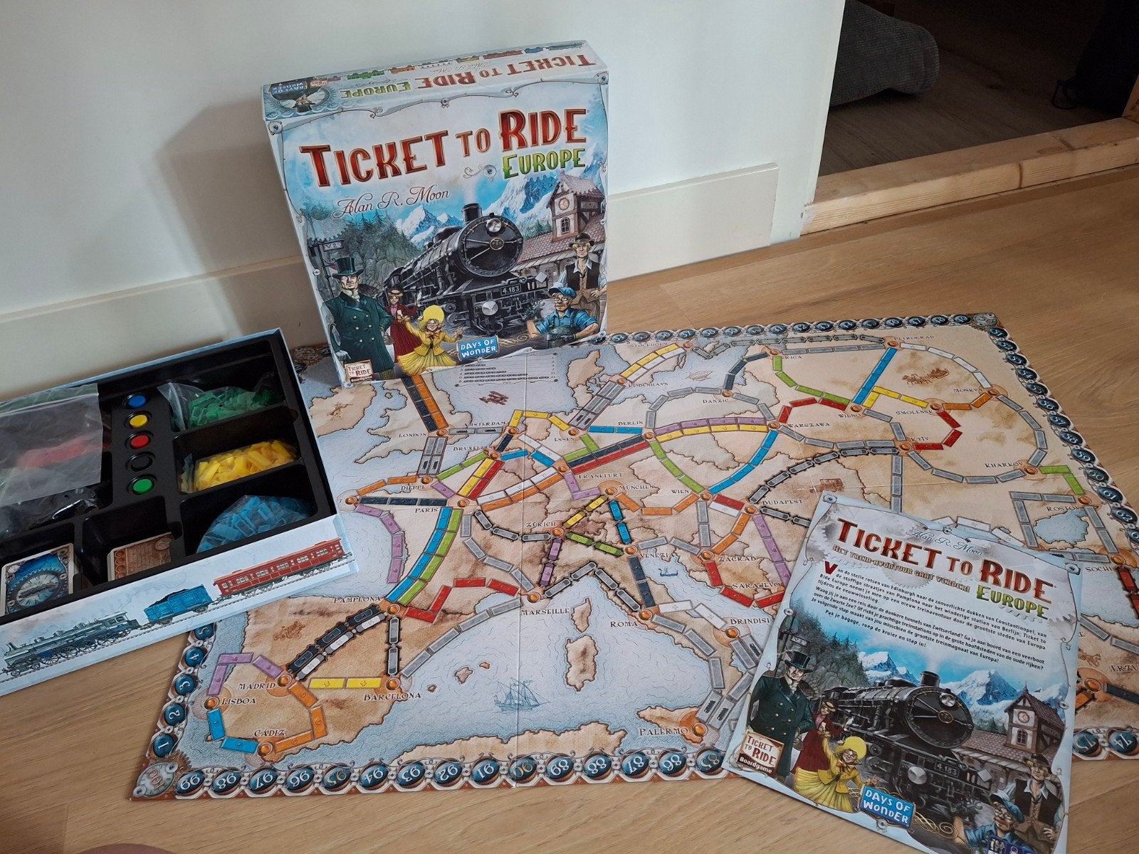 nieuw! Ticket to Ride Europe Bordspel - Complete Editie, Een of twee spelers, Ophalen of Verzenden, Nieuw, Days of Wonder