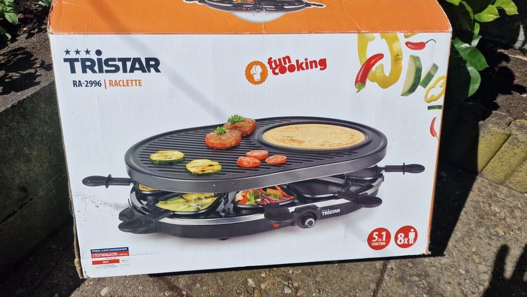 Tristar RA-2996 Raclette Grill - Nieuw in doos, Witgoed en Apparatuur, Gourmetstellen, Ophalen of Verzenden, Nieuw, 8 personen of meer