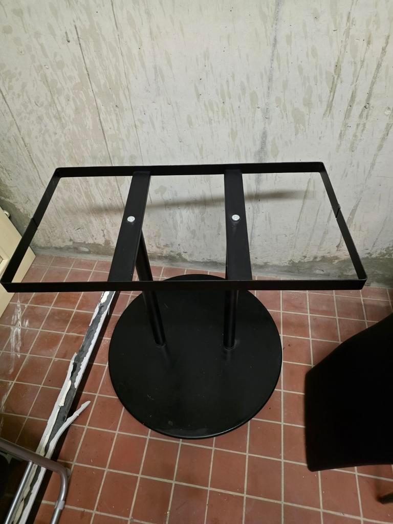 Vogel standert. Voor grote kooi, Ophalen of Verzenden, Rechthoekig, Minder dan 55 cm, 60 cm of meer