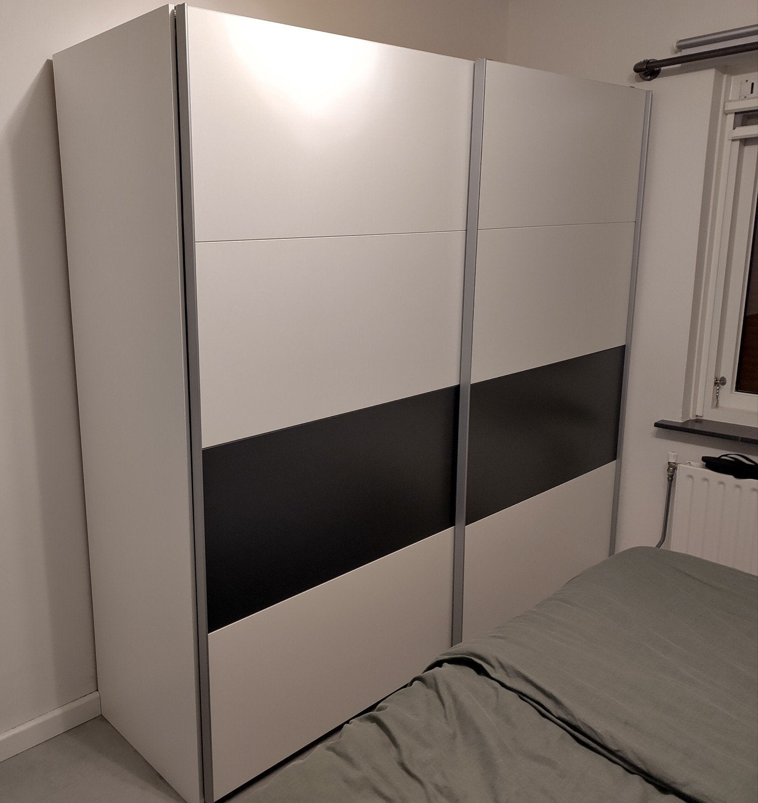 Kledingkast - 225x206x65, Ophalen, Met deur(en), 200 cm of meer, Zo goed als nieuw