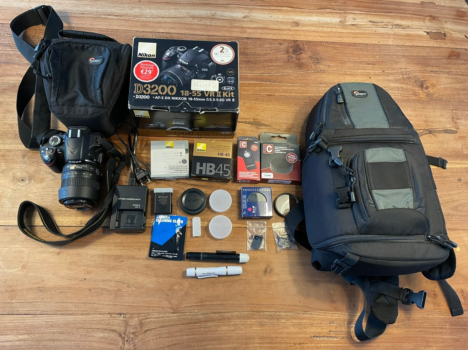 Nikon D3200 Spiegelreflexcamera – Compleet starters­pakket!, Ophalen, Gebruikt, Spiegelreflex, Screenprotector