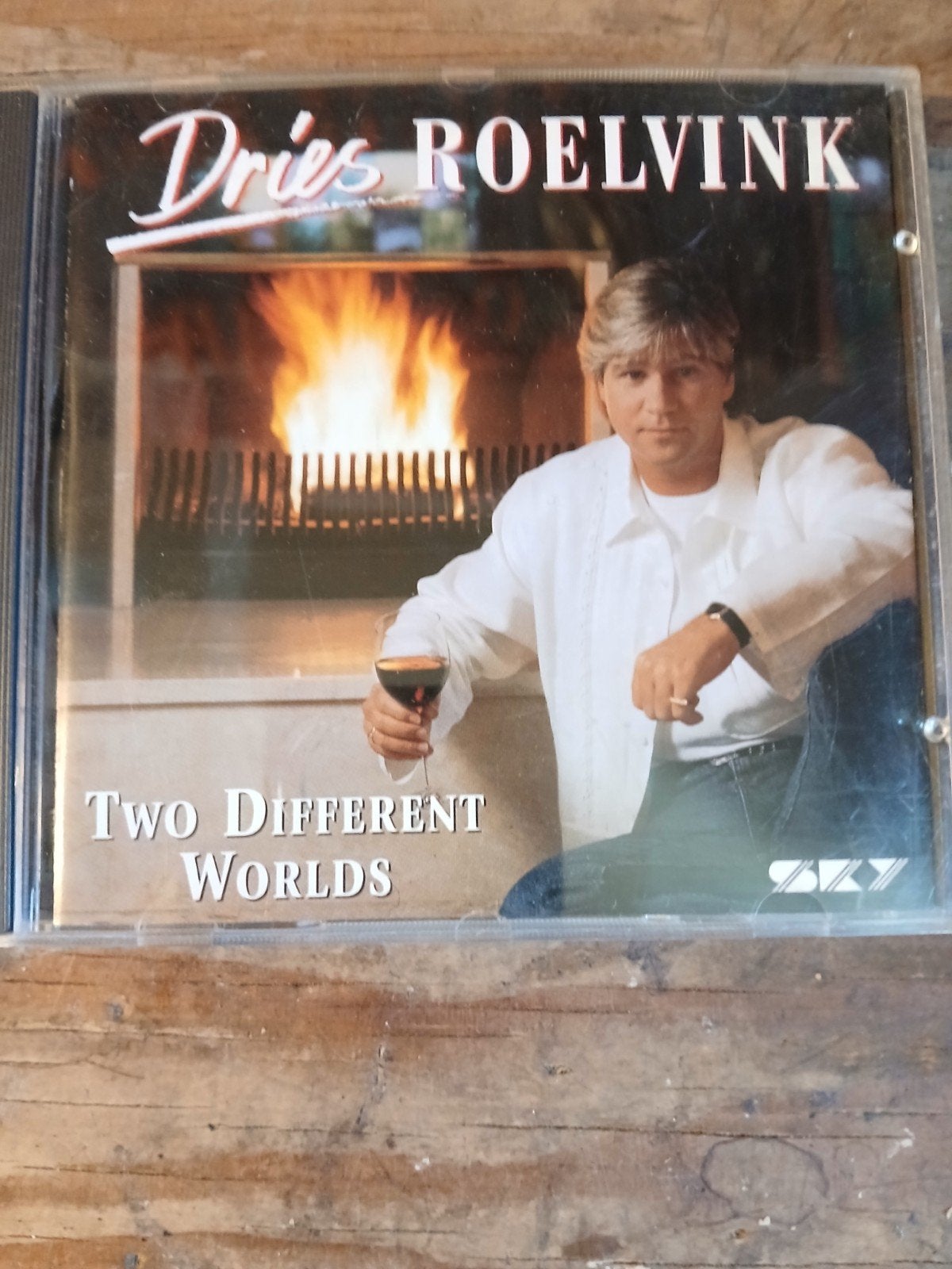 Dries Roelvink - Two Different Worlds CD, Ophalen of Verzenden