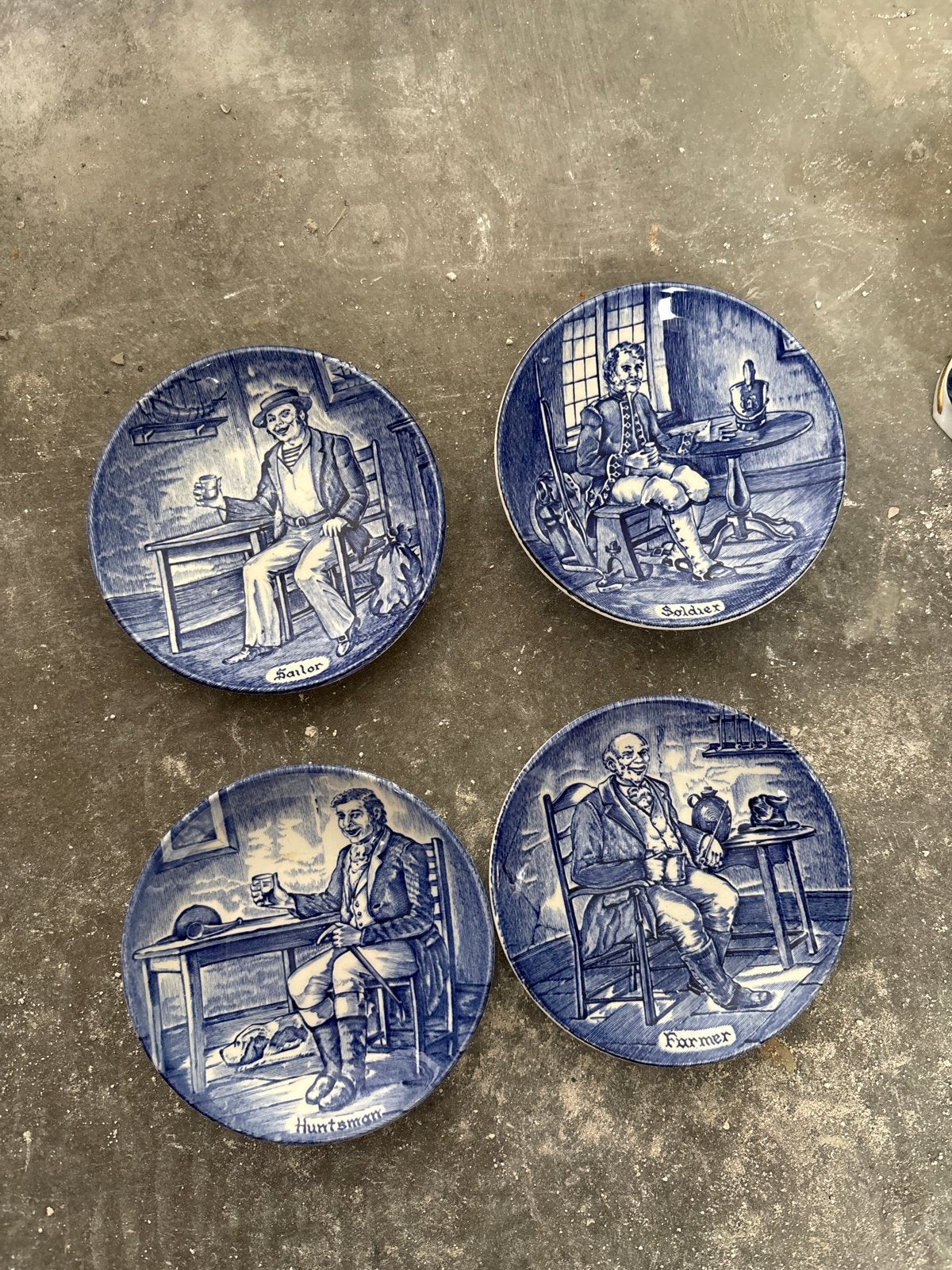 Set van 4 Wedgwood 'Old English' decoratieve bordjes, Antiek en Kunst, Ophalen of Verzenden