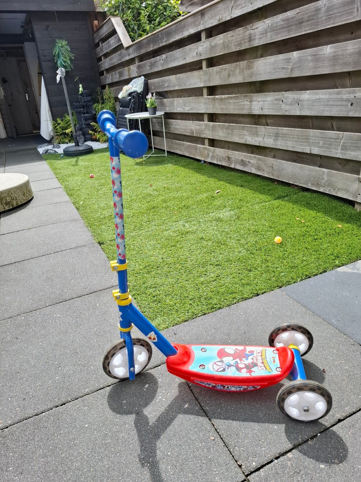 Smoby Spidey en zijn Geweldige Vrienden Step, Fietsen en Brommers, Steps, Gebruikt, Gewone step, Ophalen of Verzenden