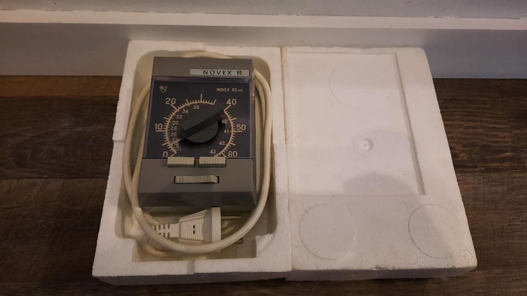 Vintage Novex R Schakelklok voor Fotografie, Audio, Tv en Foto, Fotografie | Doka Toebehoren, Ophalen of Verzenden, Gebruikt