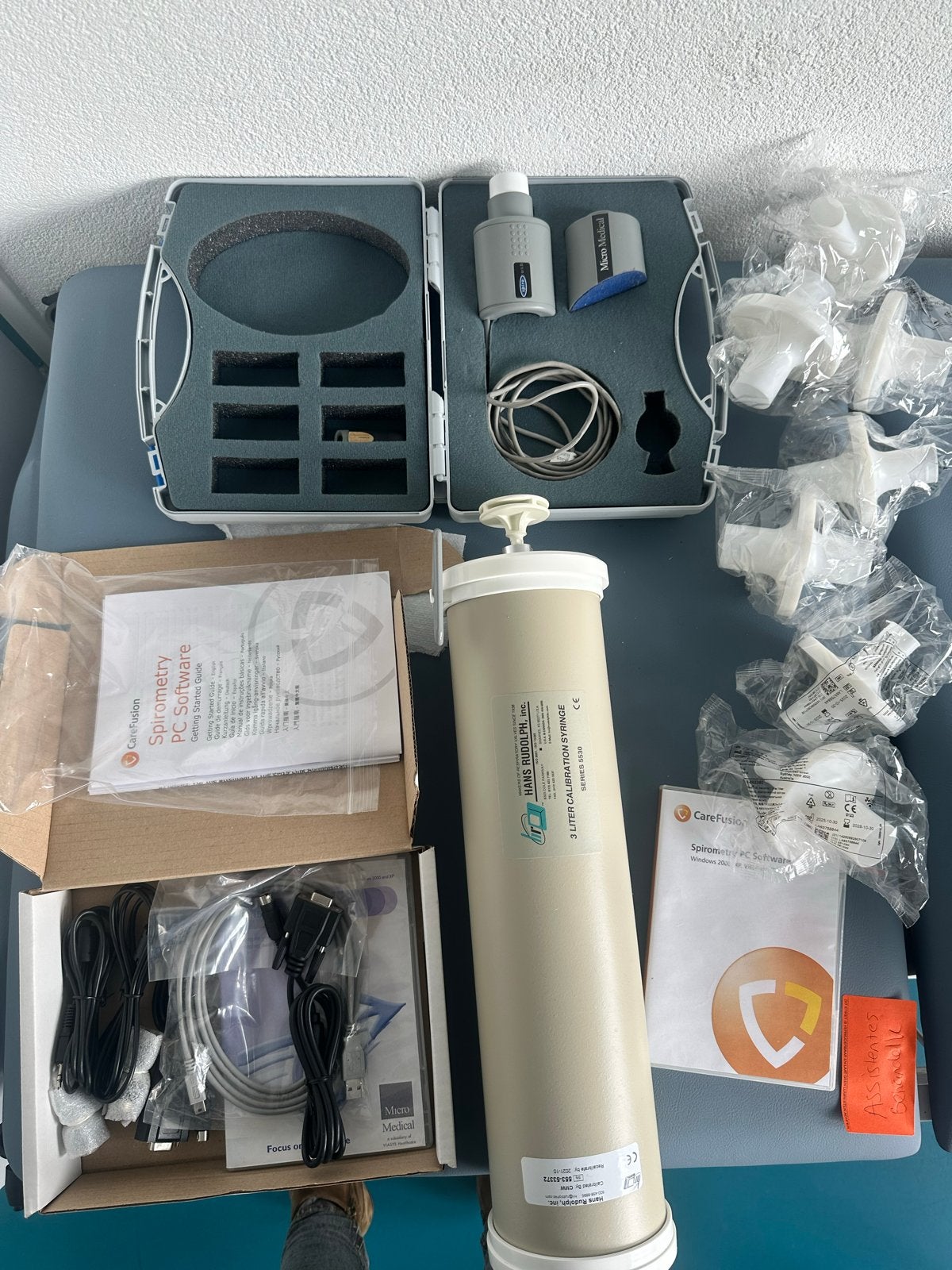 Spida Spirometer Carefusion met ijkspuit en filters, Ophalen of Verzenden, Gebruikt