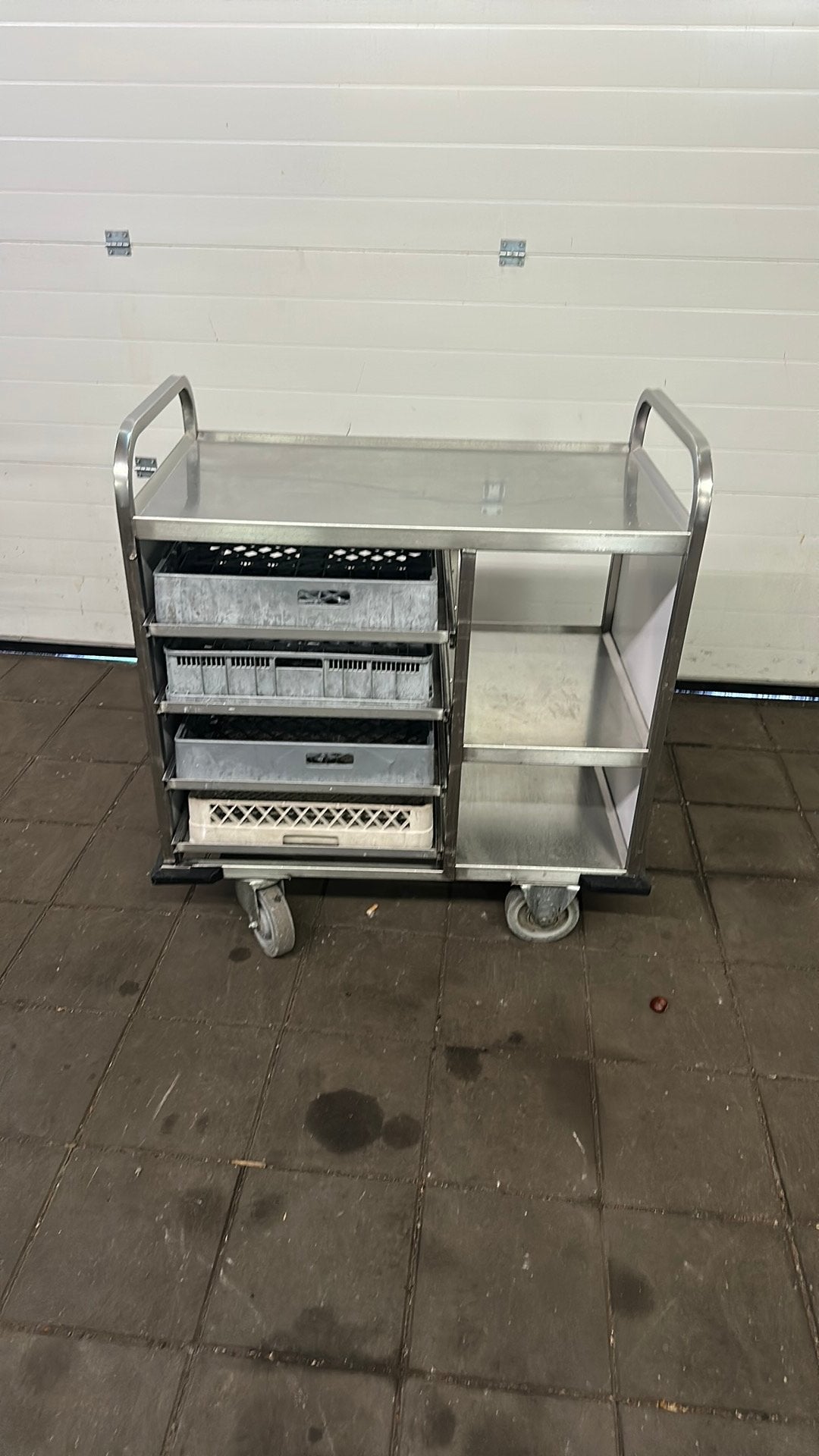 Rvs serveer/afruimkar, .., Transportkar, 100 liter of meer, Zo goed als nieuw