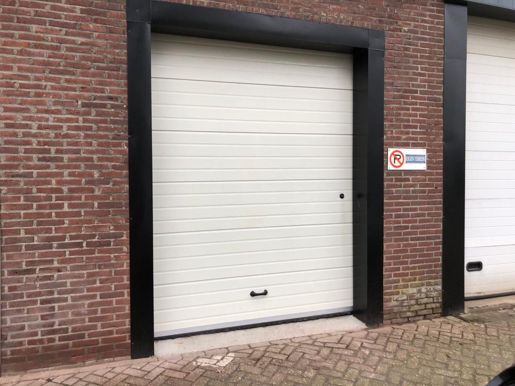 Garage oftewel kleine loods te huur, Limburg