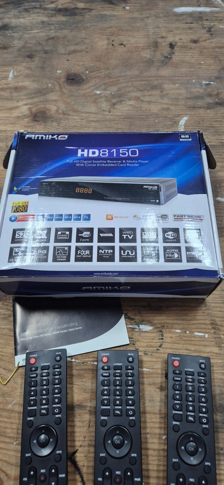 Amiko HD8150 Satellietontvanger met 3 afstandsbedieningen, Ophalen, Gebruikt, Decoder
