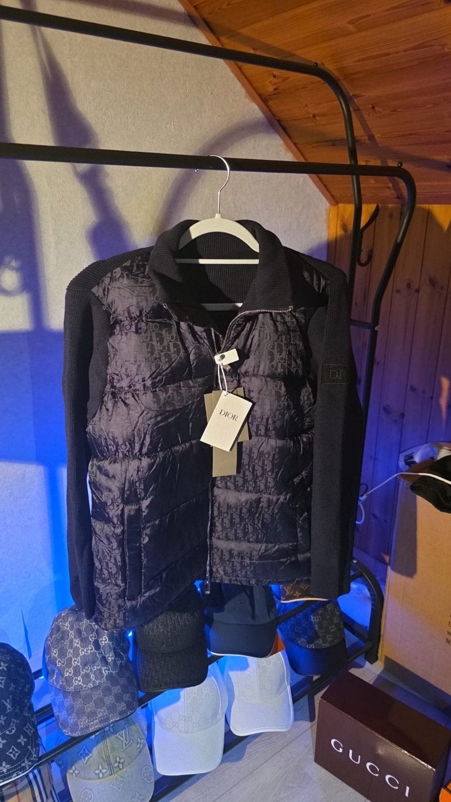 Dior Puffer Jas met Gebreide Mouwen - Nieuw met labels, Ophalen of Verzenden