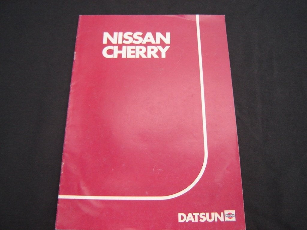 Nissan - Datsun Cherry 1982 folder NL, Boeken, Zo goed als nieuw, Nissan, Datsun, Ophalen of Verzenden