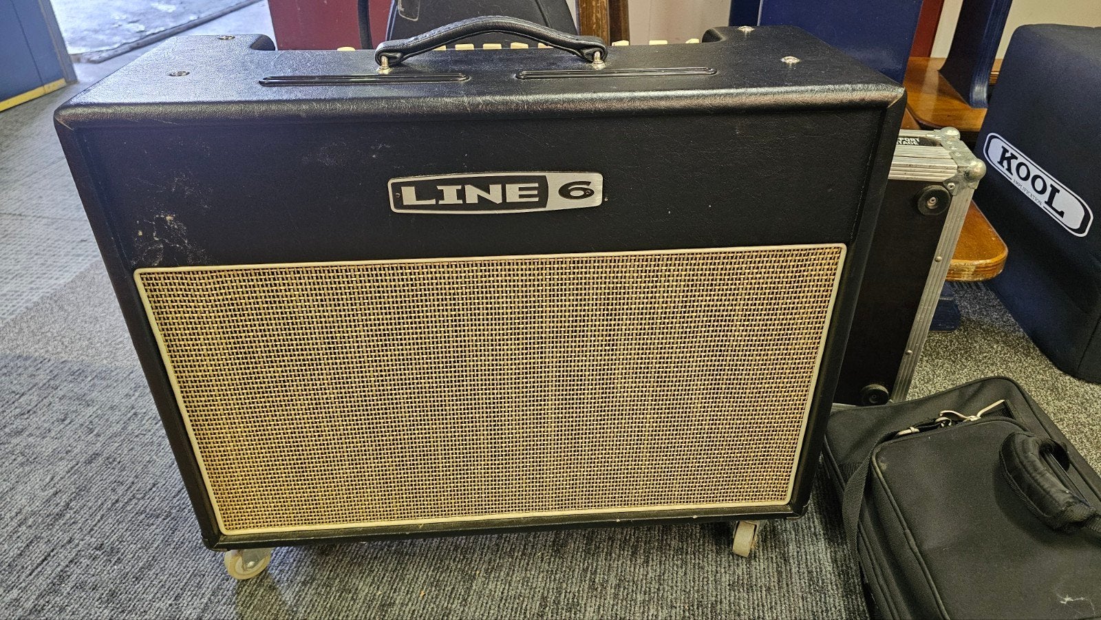 Line6 Flextone III XL gitaarversterker, Ophalen, Gebruikt, Gitaar, 100 watt of meer