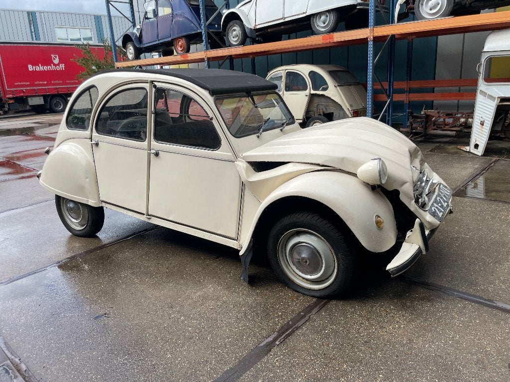 Citroën 2CV4 1970, restauratieproject met schade, 2CV, 435 cc, Wit, Bedrijf