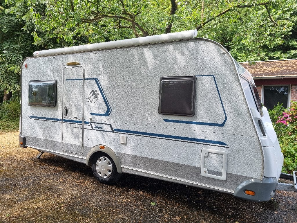 KNAUS SPORT PREMIUM LINE 450 FU, Caravans en Kamperen, Caravans, Omvormbare zithoek, Rondzit, Particulier, 4 tot 5 meter