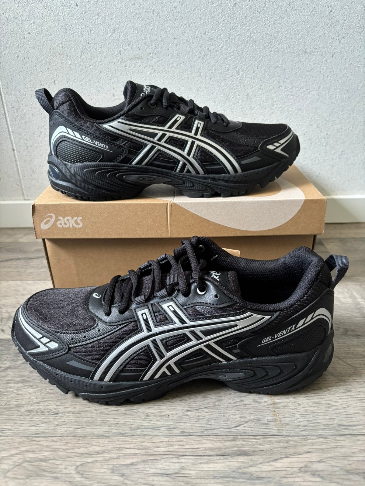 ASICS GEL-VENTX UNISEX – Maat 43,5, Sport en Fitness, Korfbal, Ophalen of Verzenden, Nieuw, Schoenen