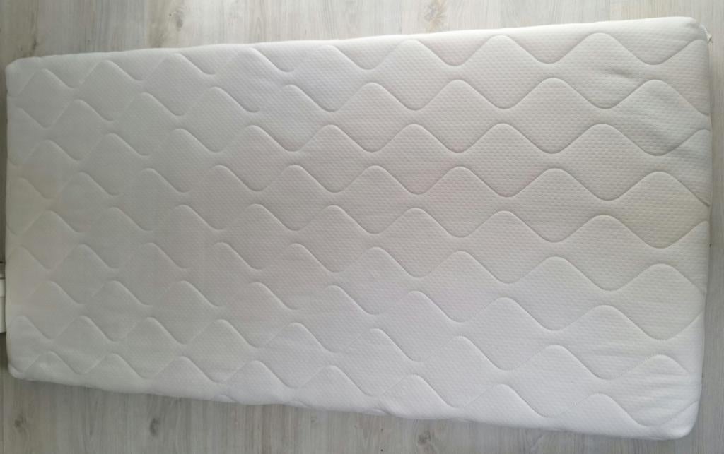 Peutermatras 70x140 cm - Nette staat, Ophalen, Zo goed als nieuw