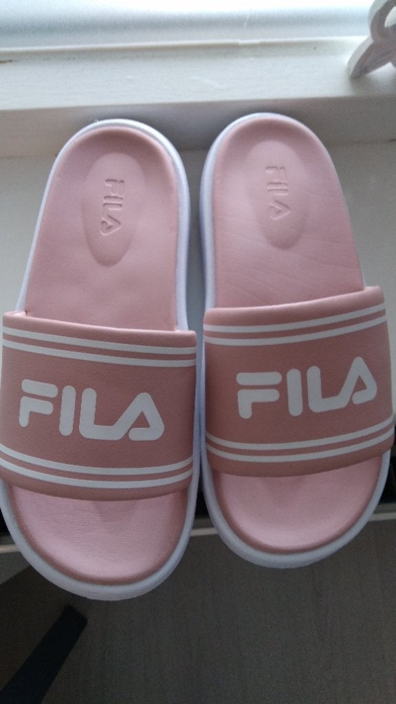 Fila slippers, Ophalen of Verzenden, Zo goed als nieuw