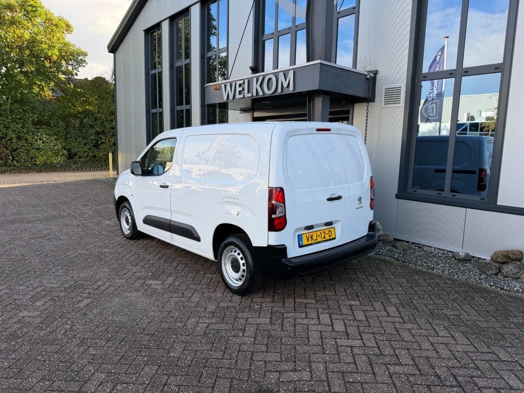 Peugeot PARTNER 1.5 BlueHDi Navi, Cruisecntrl, Schuifdeur, P, Voorwielaandrijving, 1295 kg, 4 cilinders, Origineel Nederlands