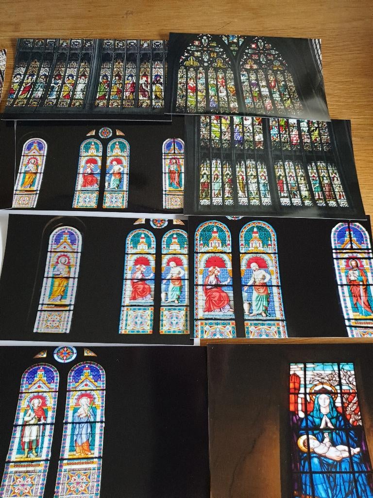 3422 glas in lood kerk foto's 8 stuks, Antiek en Kunst, Verzenden