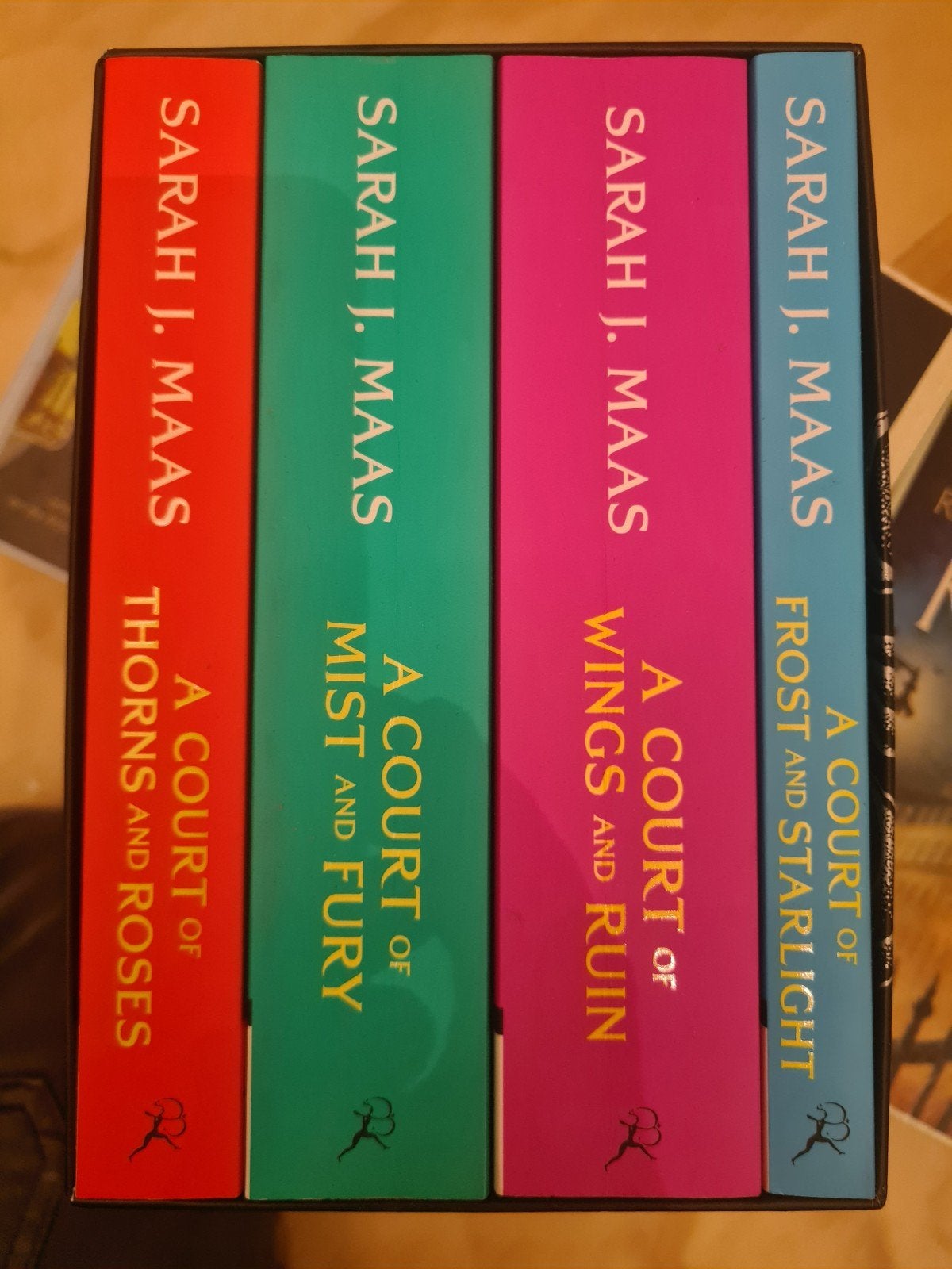 A court of Thorns and Roses 1-4 English, Sarah J Maas, Boeken, Fantasy, Ophalen of Verzenden, Zo goed als nieuw, Sarah J. Maas