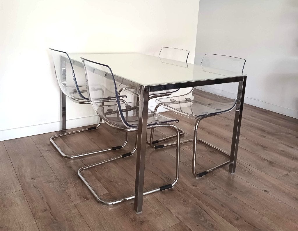 Eettafel Torsby + 4 stoelen Tobias, Ophalen, 100 tot 150 cm, 50 tot 100 cm, Zo goed als nieuw