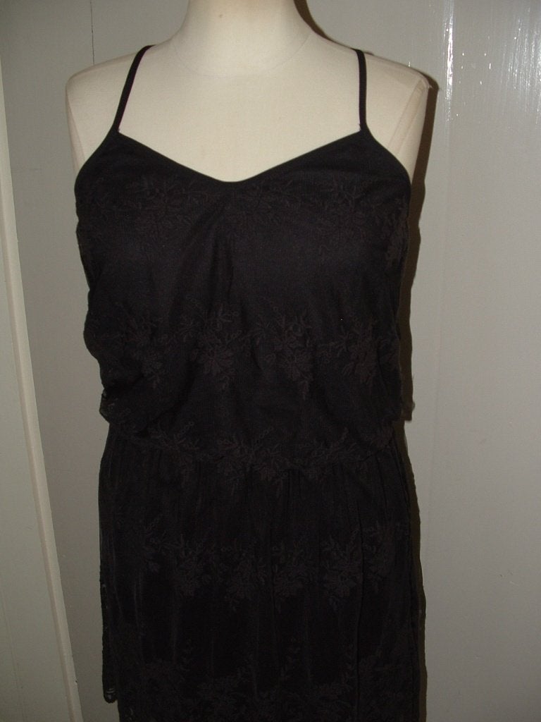 Vero Moda zwart kanten mini dress, korte jurk maat S, Vero Moda, Zwart, Ophalen of Verzenden, Zo goed als nieuw