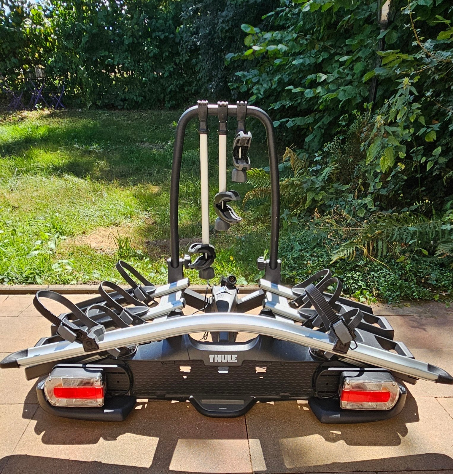 Thule VeloCompact 927 fietsendrager voor 3 (+1) fietsen, Auto diversen, Fietsendragers, Ophalen of Verzenden