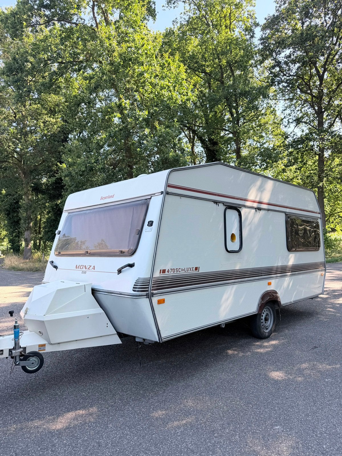 Leuke Beyerland Monza 470 Caravan !, Standaardzit, Dwarsbed, Bedrijf, 750 - 1000 kg