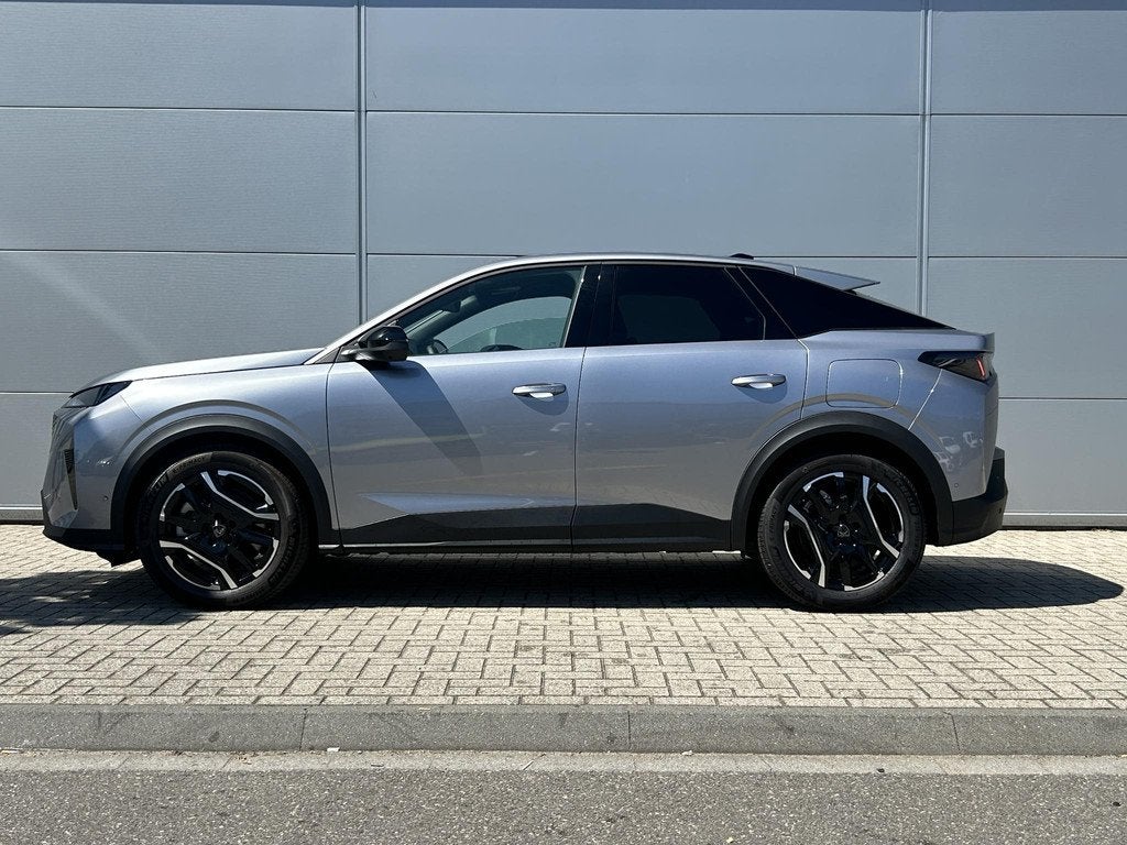 Peugeot 3008 1.6 plug-in Hybrid 195 Allure | Navigatie | 360, Auto's, Peugeot, 4 cilinders, Leder en Stof, Nieuw, Hybride Elektrisch/Benzine