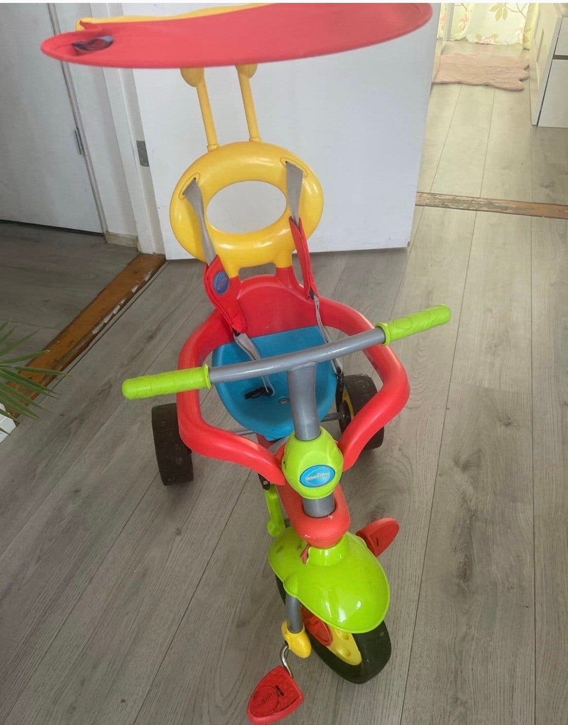 Smart Trike driewieler met duwstang en zonnekap, Ophalen of Verzenden, Gebruikt, Terugtraprem