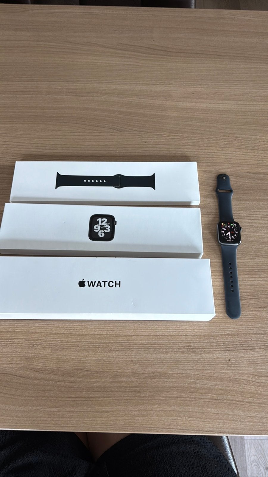 Apple Watch SE 2020 40mm Space Gray Aluminum Midnight, Ophalen of Verzenden, Zo goed als nieuw, Zwart, IOS