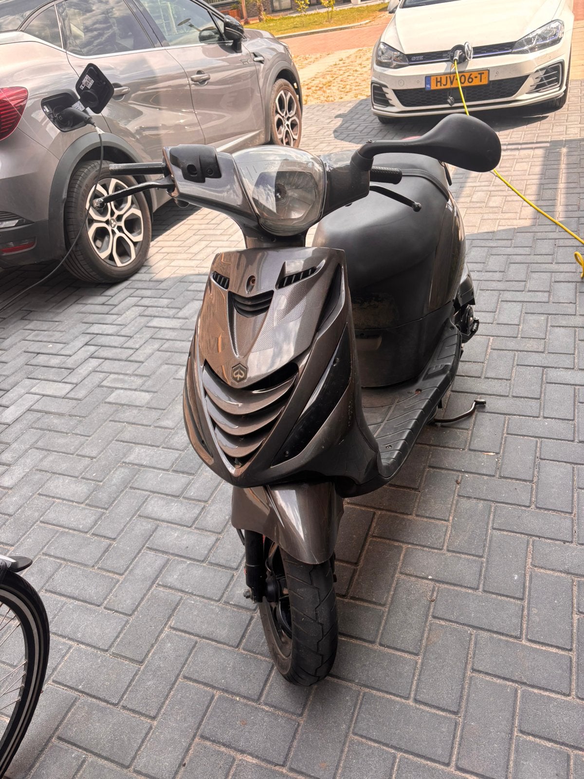 50cc 4t op snor, Fietsen en Brommers, Ophalen, Tweetakt, Zip, Zo goed als nieuw
